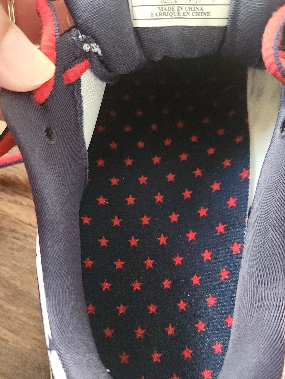 Brooks Launch 3 Womens Size 6 Patriotic Victory Collection - Picture 8 of 9
